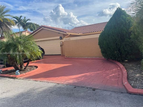 15146 SW 92nd Ter , Miami, FL 33196
