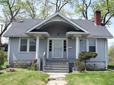 13355 Freeland Street , Detroit, MI 48227