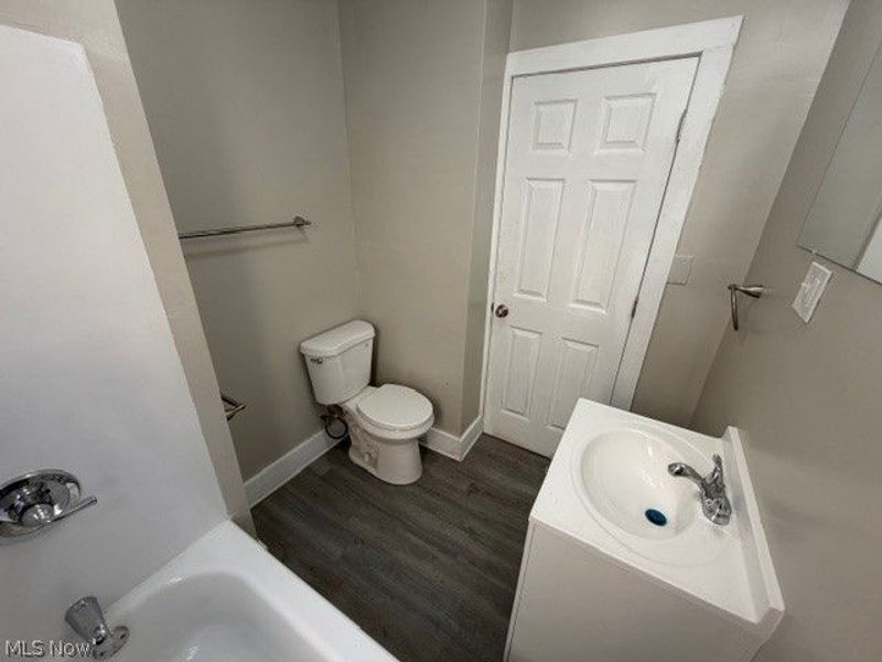 1427 E 92nd Street, Cleveland, OH 44106 Photo 13