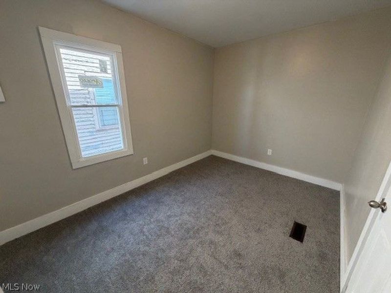 1427 E 92nd Street, Cleveland, OH 44106 Photo 14