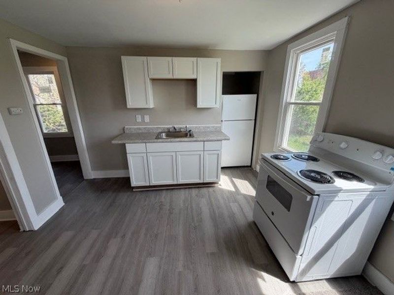 1427 E 92nd Street, Cleveland, OH 44106 Photo 22