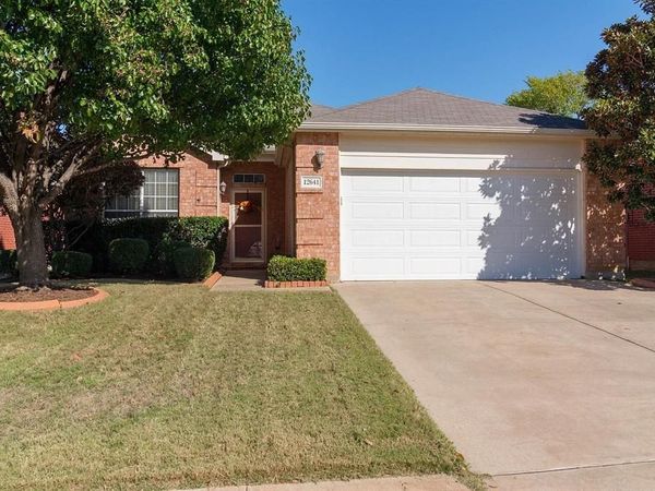 12641 Black Cherry Lane , Fort Worth, TX 76040