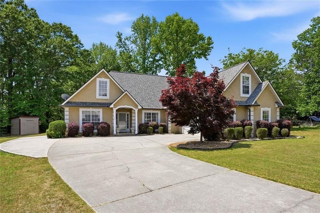 409 Leigh Court, Stockbridge, GA 30281 Main Photo