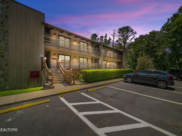 1081 Cove Rd, Sevierville, TN 37876