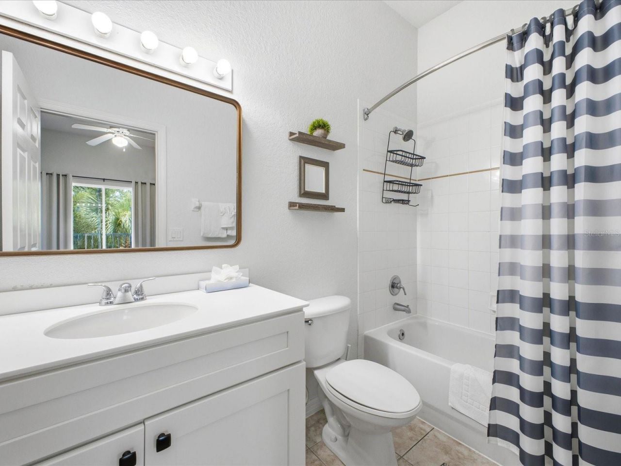 206 Andros Avenue, Unit 15202, Davenport, FL 33897 Photo