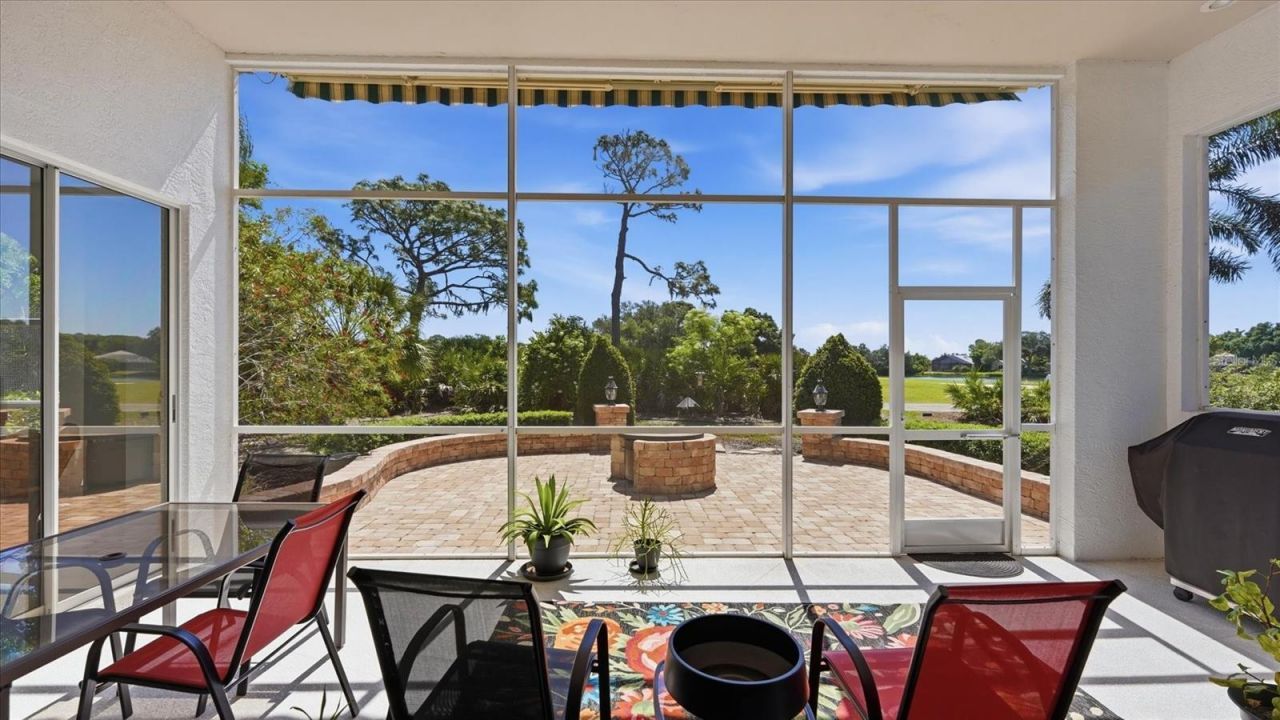 8009 Hampton Court, University Park, FL 34201 Photo