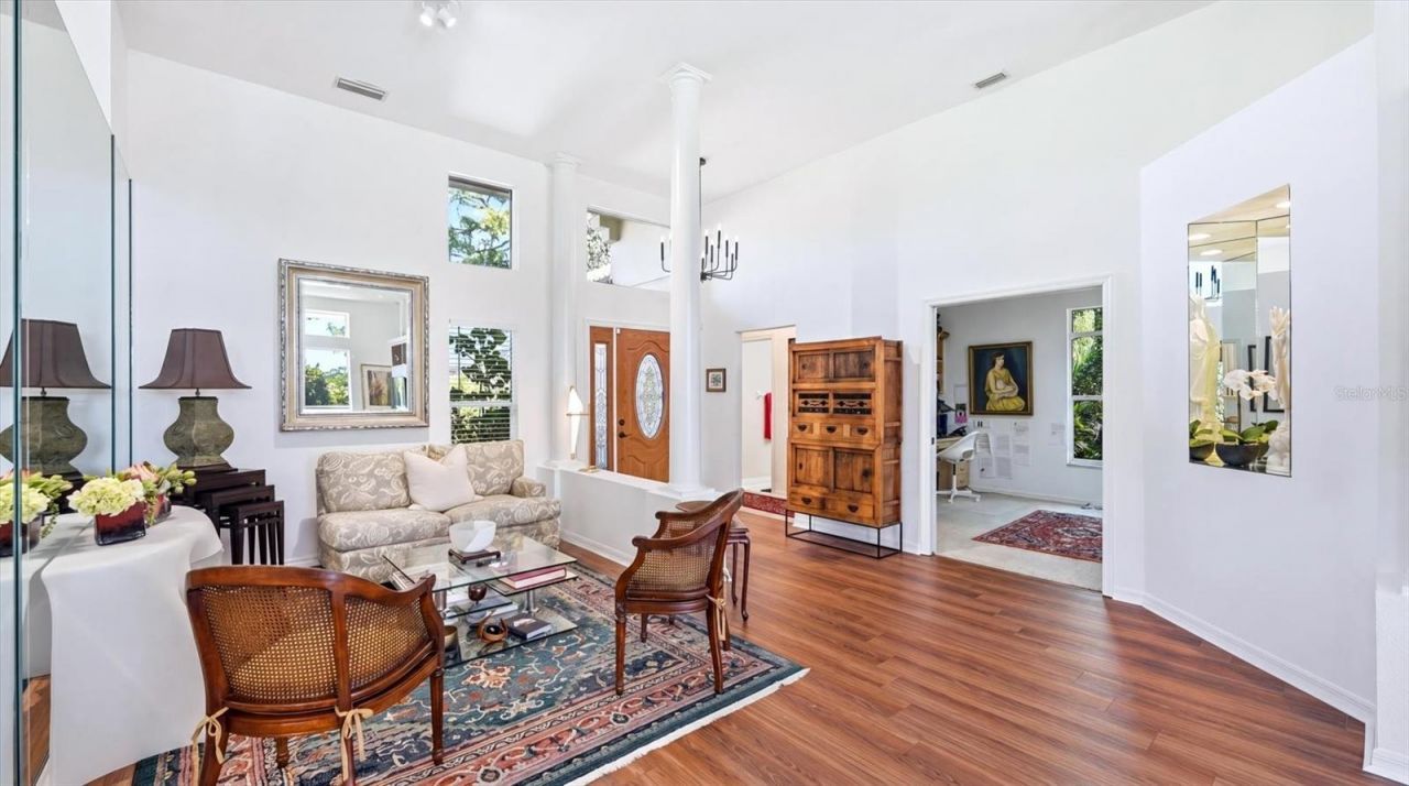8009 Hampton Court, University Park, FL 34201 Photo