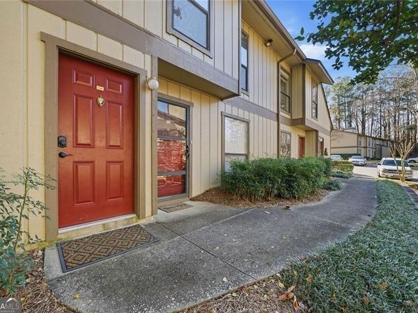 1104 Woodcliff Drive, Atlanta, GA 30350
