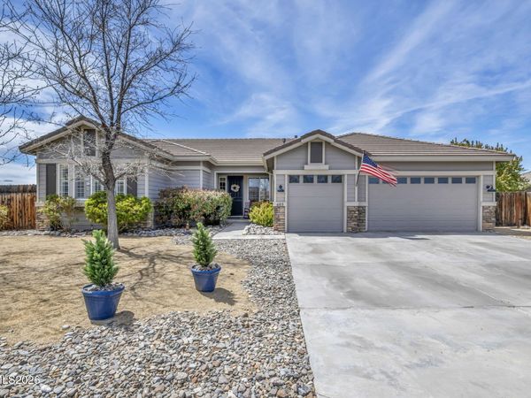 403 St George's Court, Dayton, NV 89403