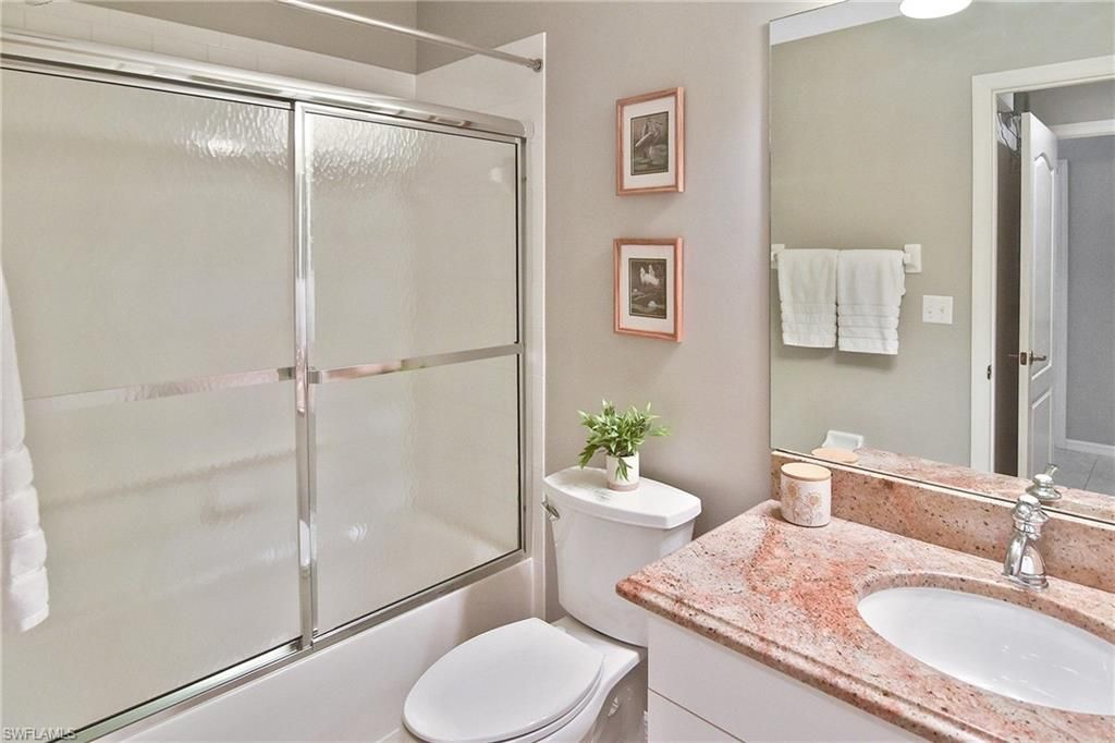 8076 Queen Palm Ln, Unit 412, Fort Myers, FL 33966 Photo