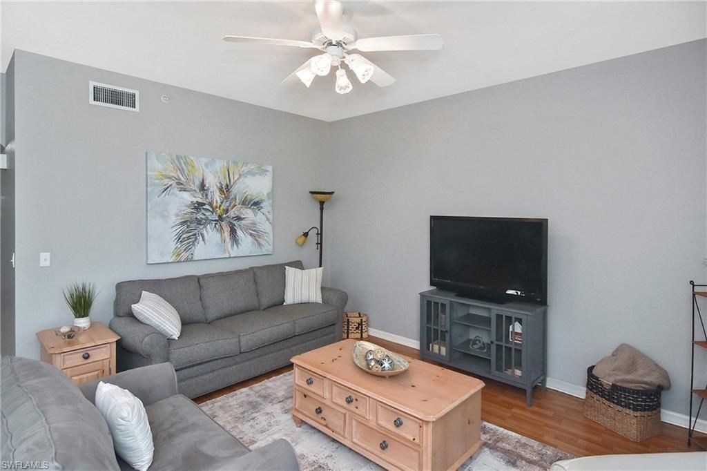 8076 Queen Palm Ln, Unit 412, Fort Myers, FL 33966 Photo