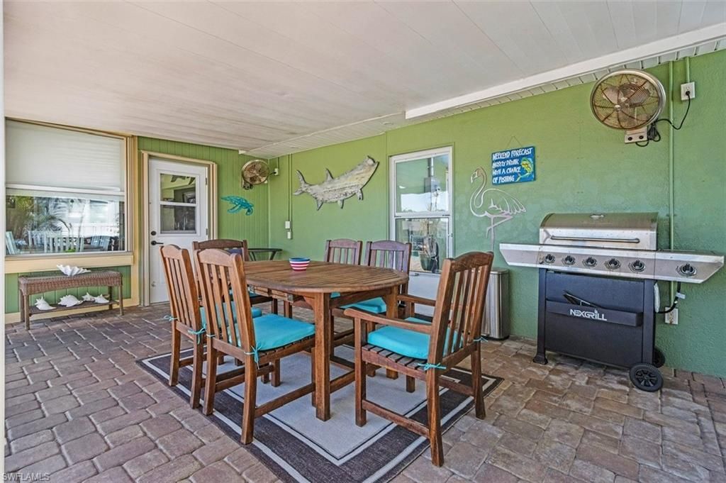 3664 Bayview Ave, Saint James City, FL 33956 Photo