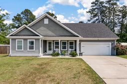 204 Samantha Way photo 4