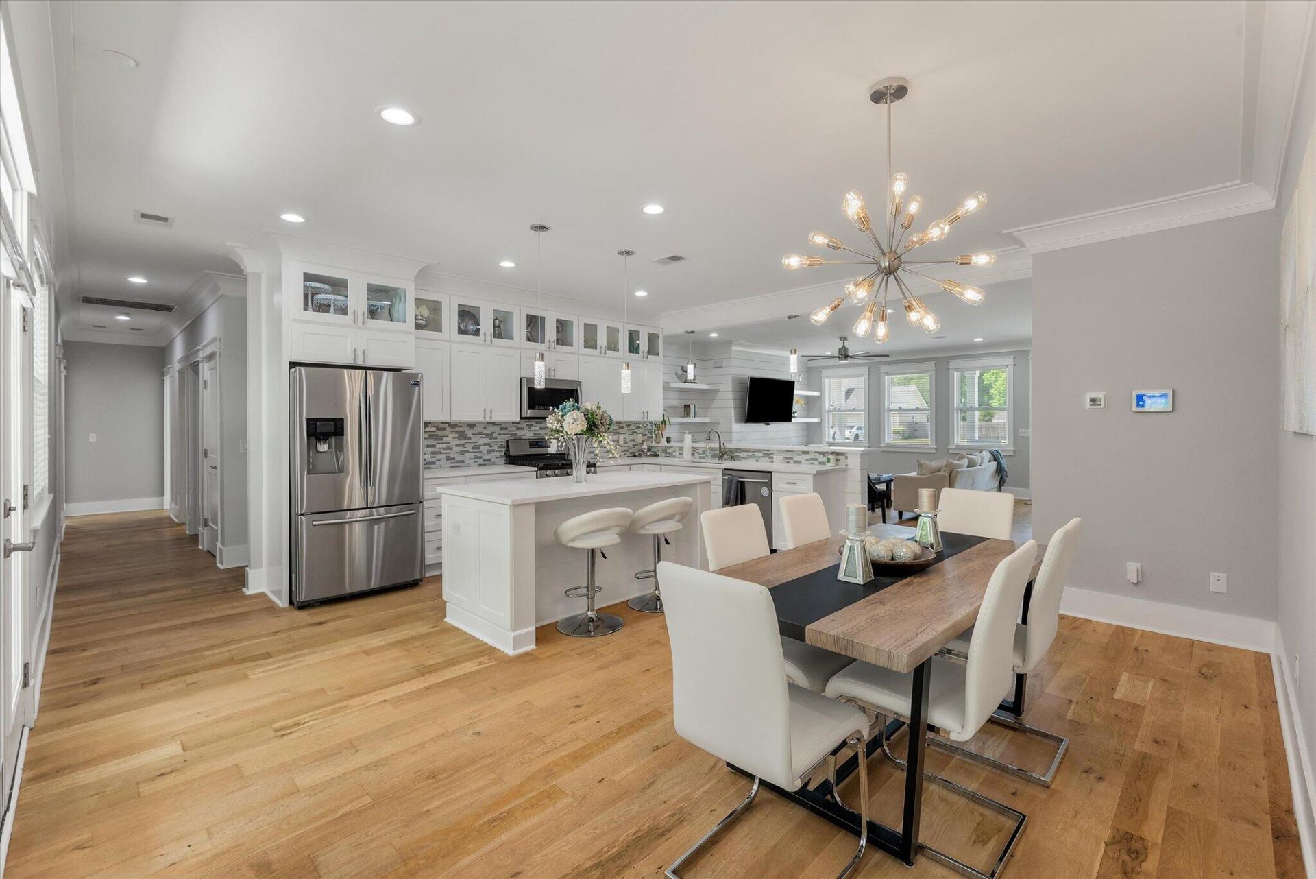 204 Samantha Way Photo 21