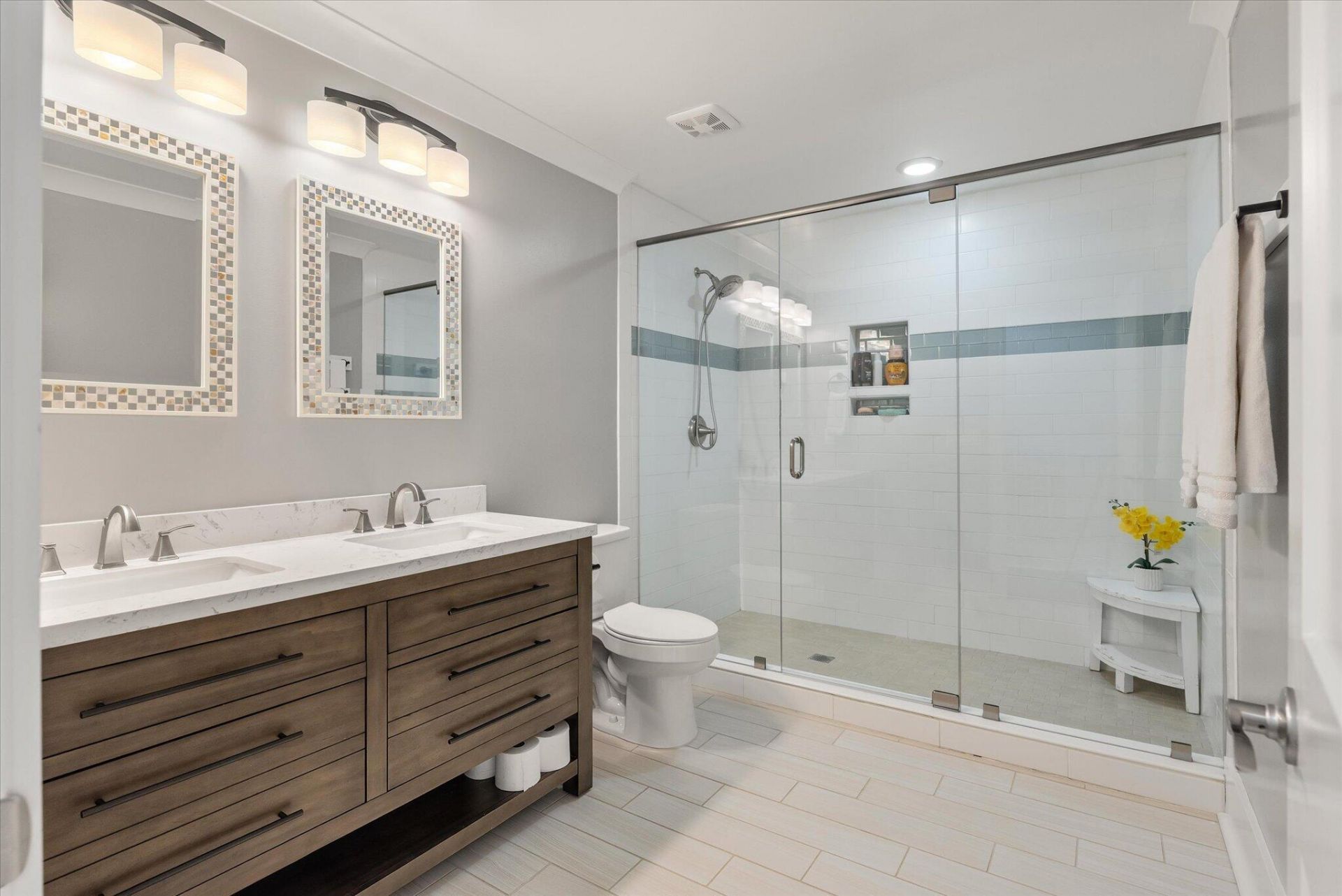 204 Samantha Way Photo 40