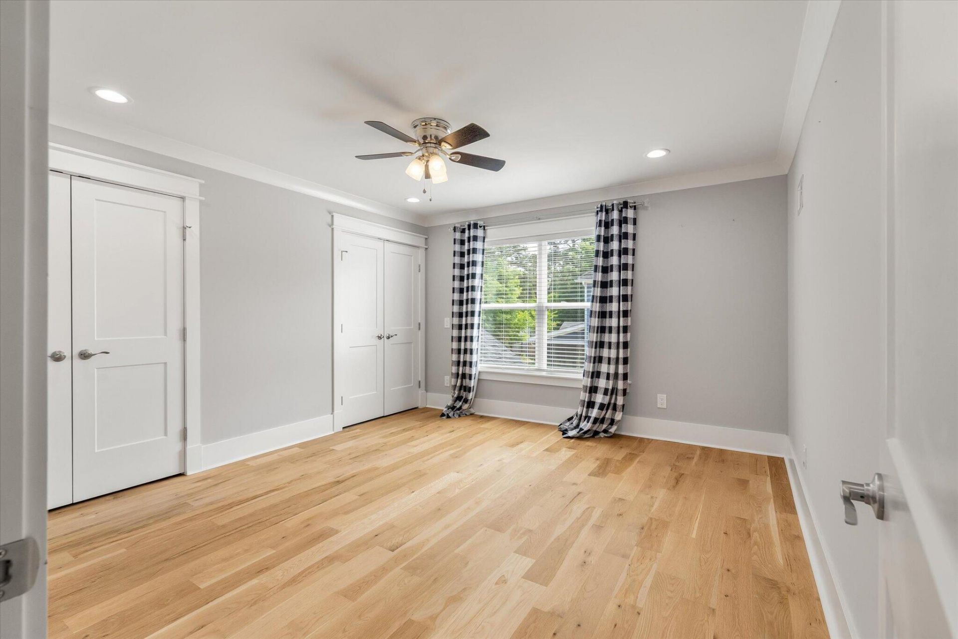 204 Samantha Way Photo 41