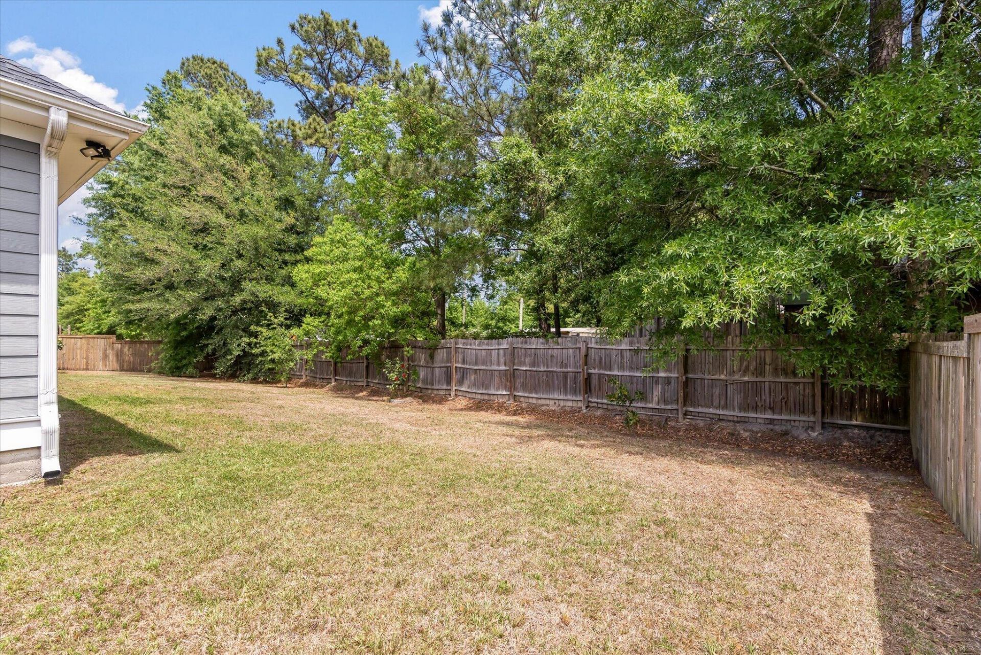 204 Samantha Way Photo 46