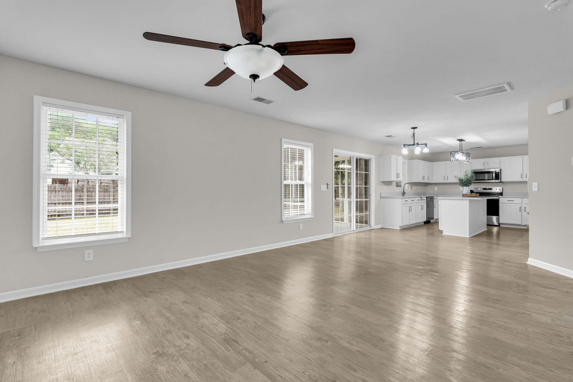 406 Arbor Oaks Drive Photo 13