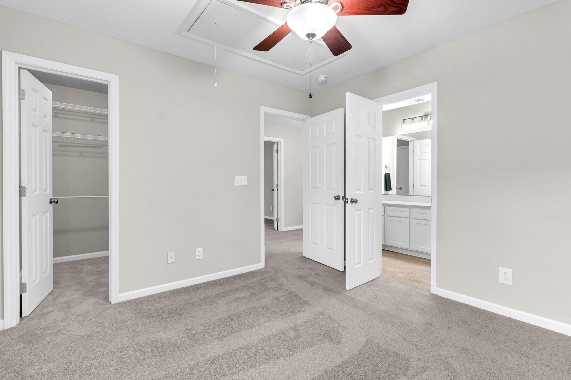 406 Arbor Oaks Drive Photo 30