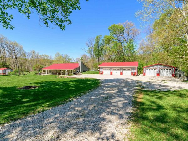 5182 W Woodland Road, Ellettsville, IN 47429