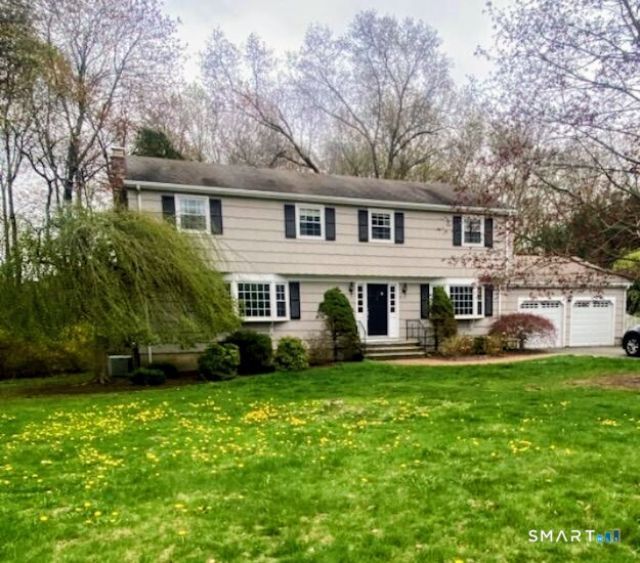 45 Wendover, Trumbull, CT 06611 Main Photo