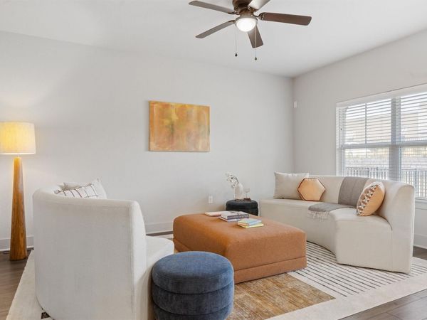 2056 Local Rebel LOOP, Leander, TX 78641