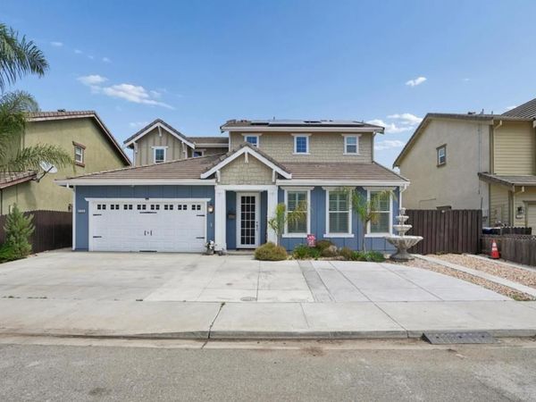 1112 Walshford Court, Newman, CA 95360
