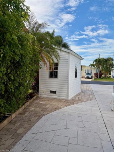 1066 Silver Lakes Blvd , Naples, FL 34114 Photo
