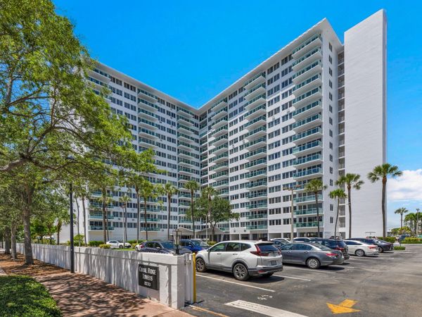 3233 NE 34th Street, Unit 1406, Fort Lauderdale, FL 33308