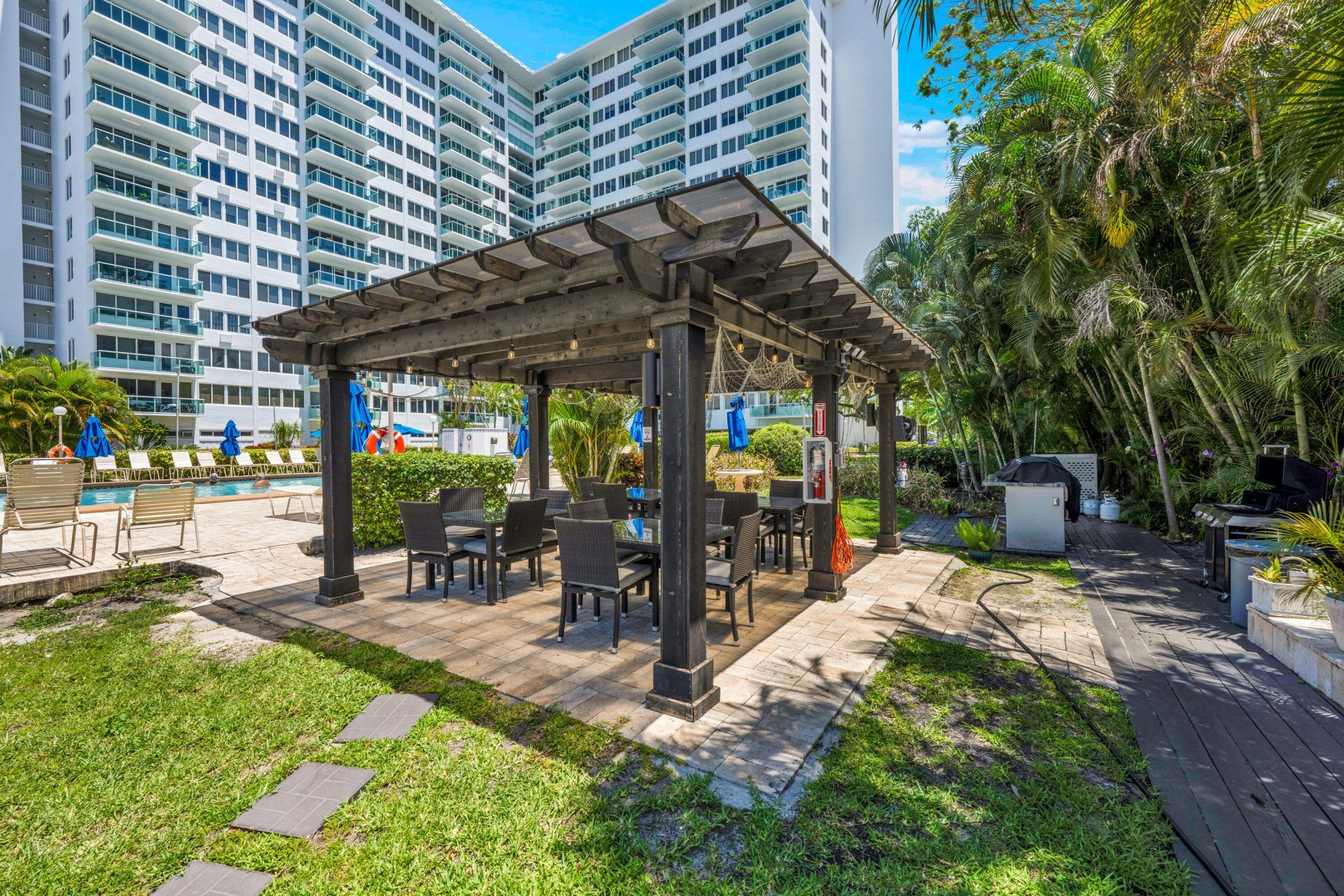 3233 NE 34th Street, Unit 1406, Fort Lauderdale, FL 33308 Photo