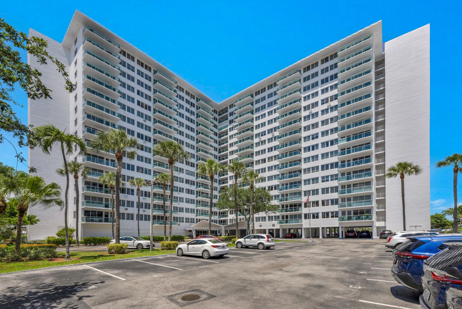 3233 NE 34th Street, Unit 1406, Fort Lauderdale, FL 33308 Photo