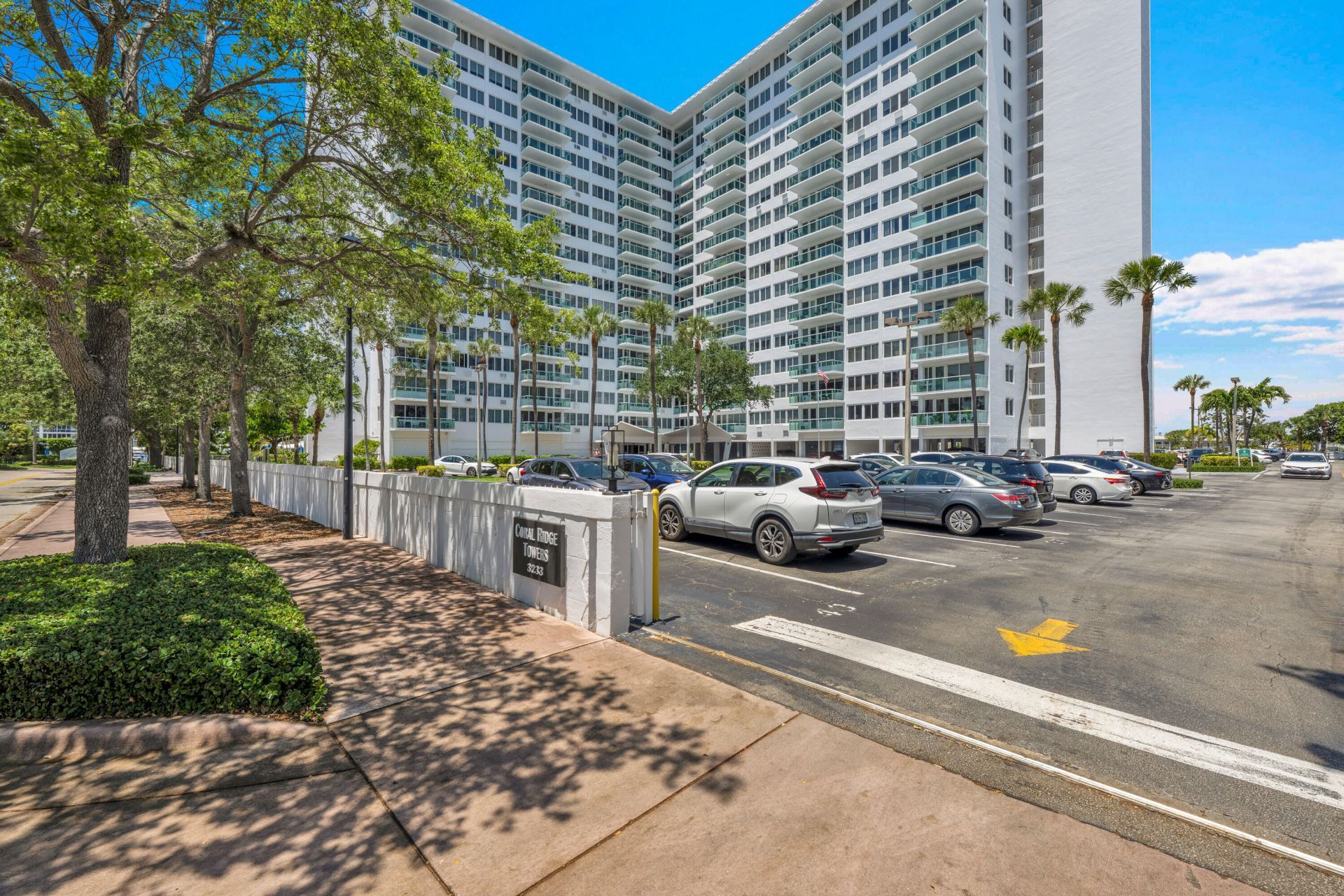3233 NE 34th Street, Unit 1406, Fort Lauderdale, FL 33308 Photo