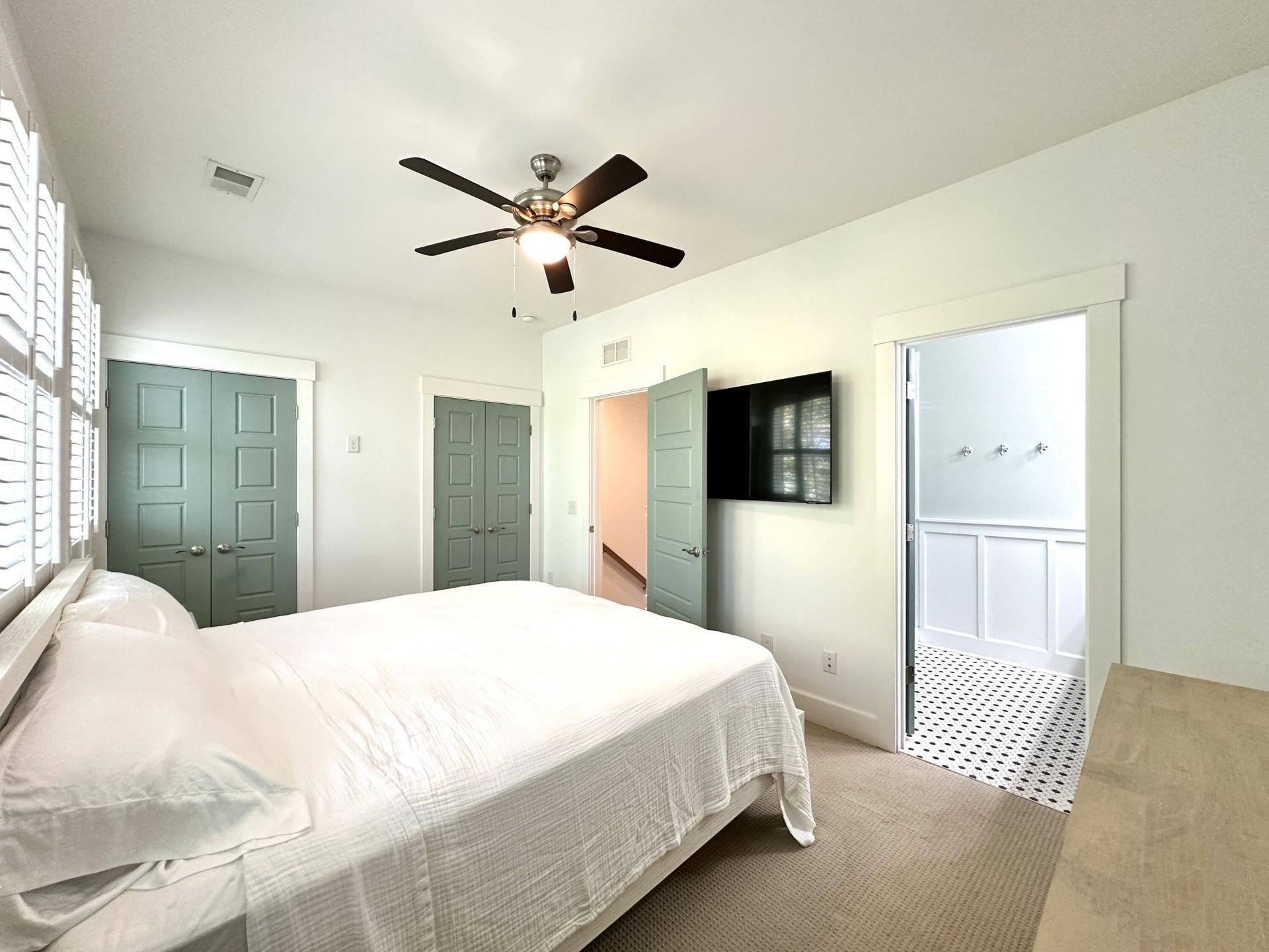 962 Key Colony Court Photo 12