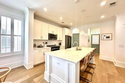 962 Key Colony Court photo 4