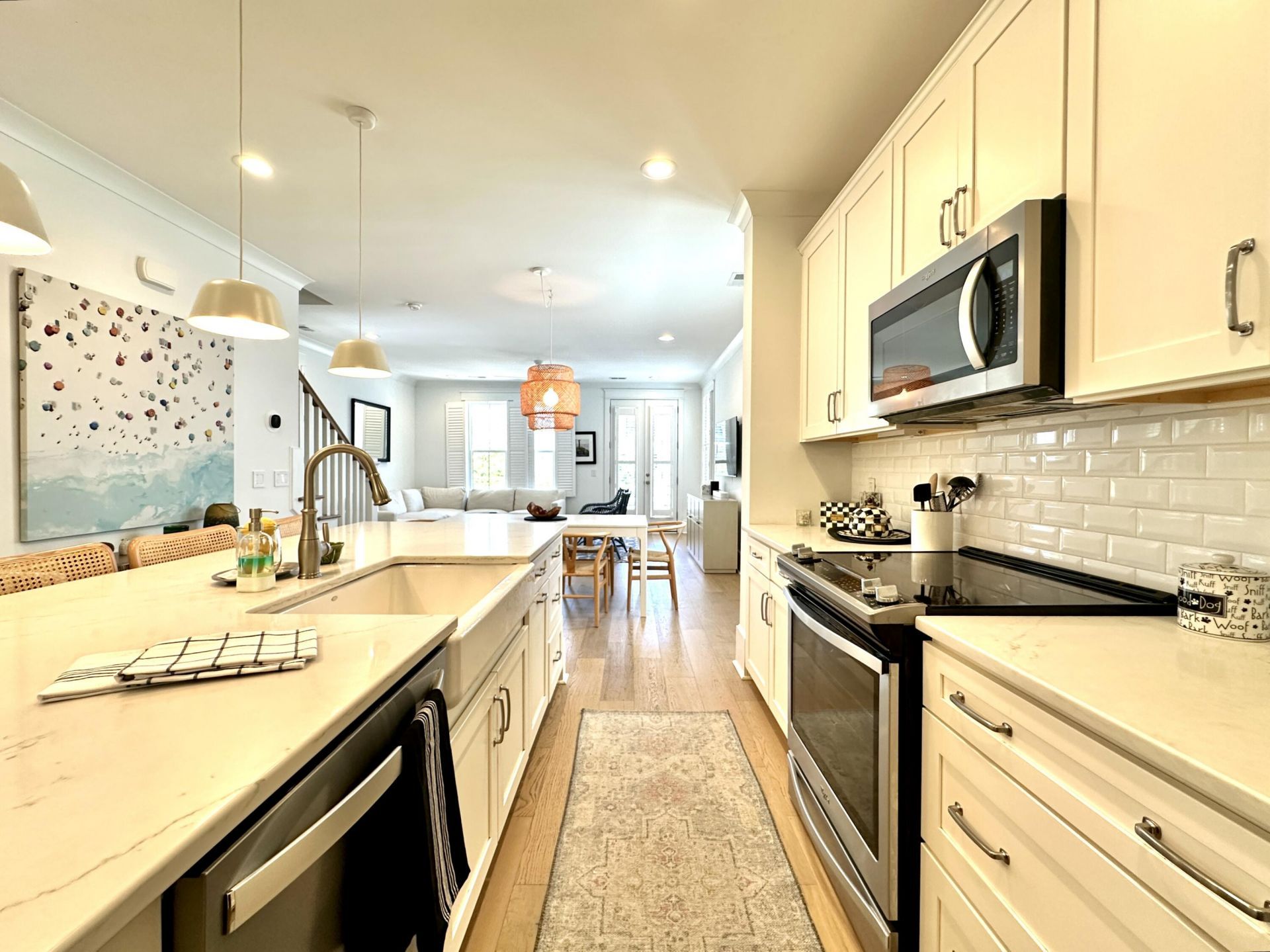 962 Key Colony Court Photo 5
