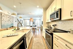 962 Key Colony Court photo 4