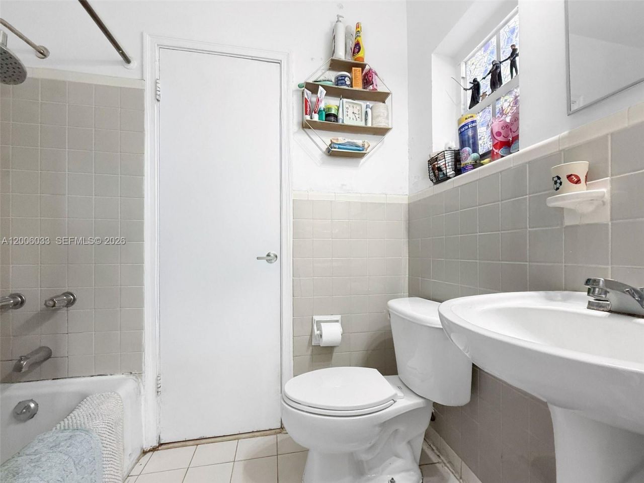 4401 SW 16th St , Miami, FL 33134 Photo