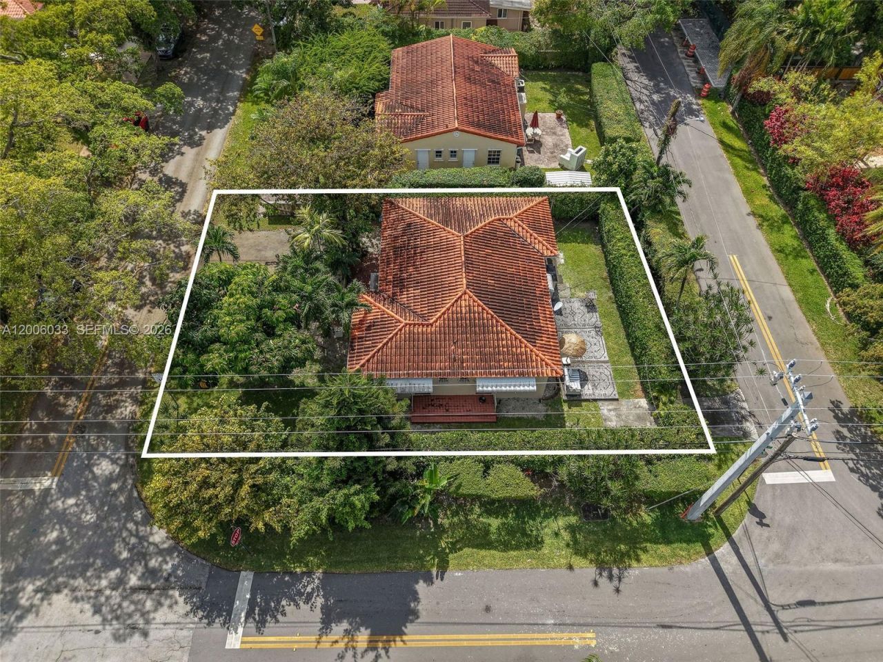 4401 SW 16th St, Miami, FL 33134 Photo