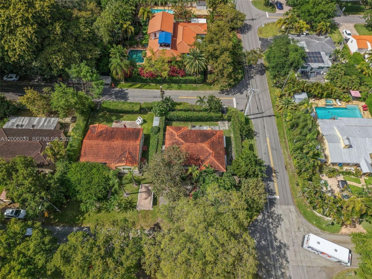 4401 SW 16th St , Miami, FL 33134 Photo