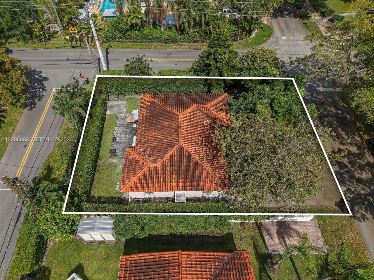 4401 SW 16th St, Miami, FL 33134 Photo