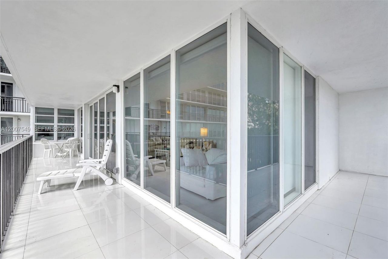 4280 Galt Ocean Dr , Unit 2F, Fort Lauderdale, FL 33308 Photo