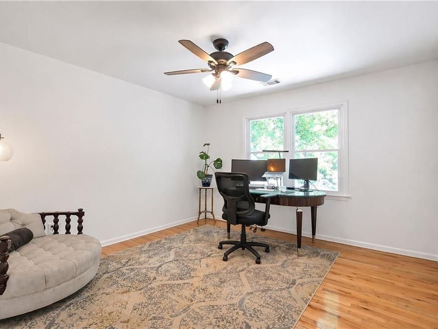 Property Image 37