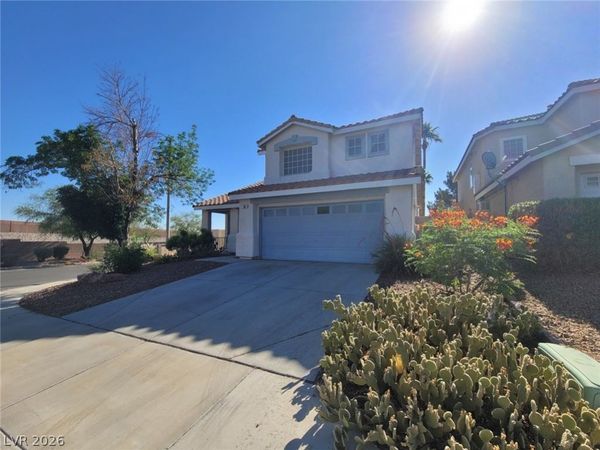 80 Tanglewood Drive , Henderson, NV 89012