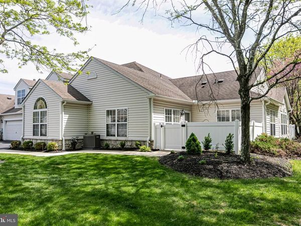 283 FEDERAL POINT BOULEVARD, LAWRENCE TOWNSHIP, NJ 08648