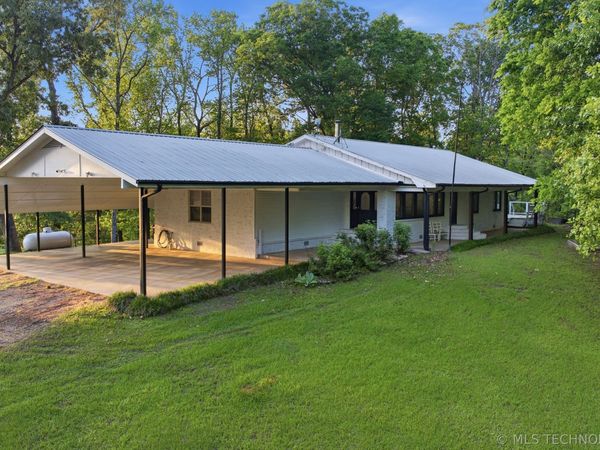 782 N 4380 Road , Fort Towson, OK 74735