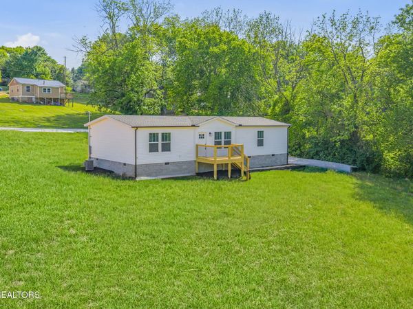 522 Boykin St, Sweetwater, TN 37874