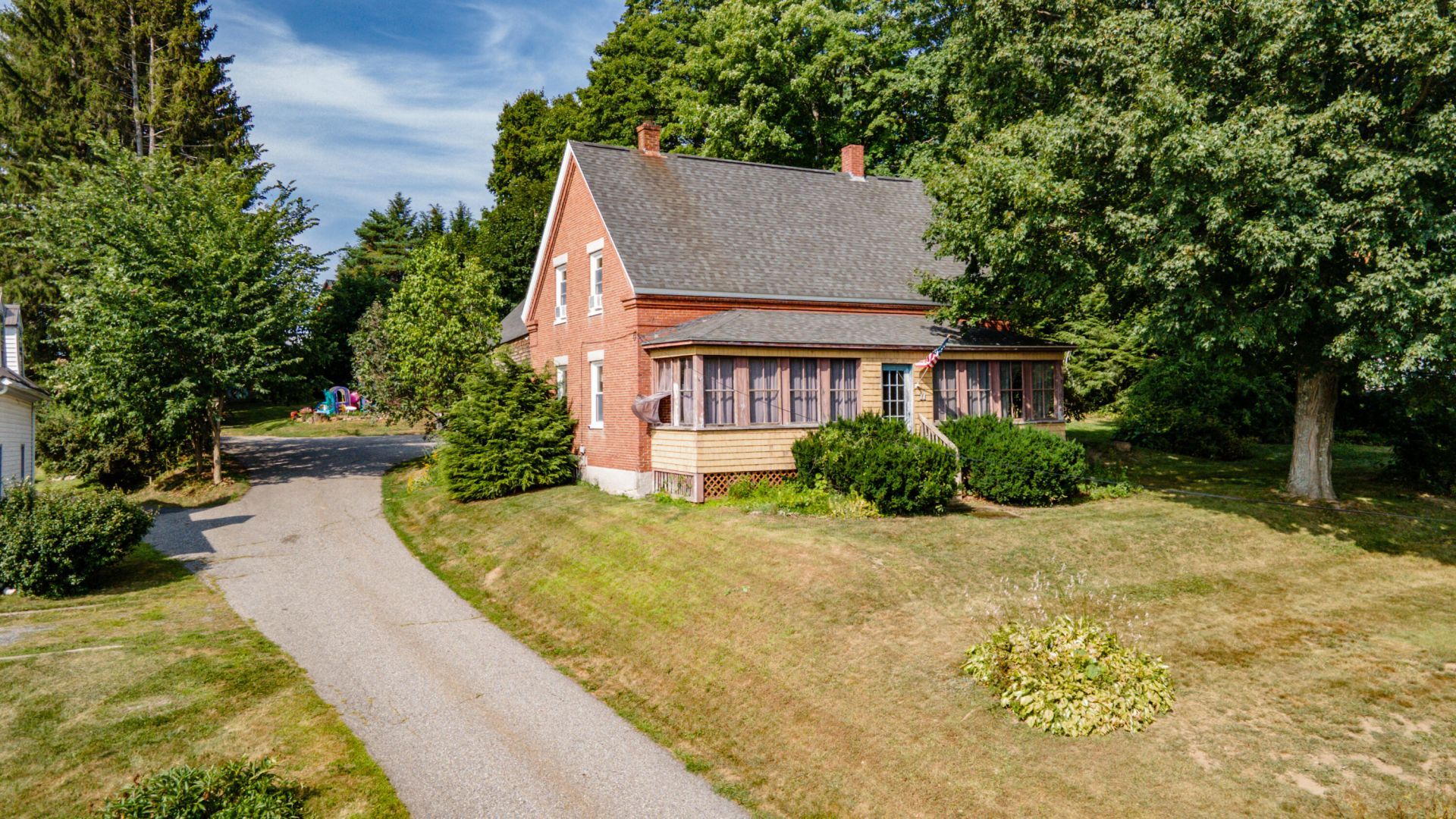 11 Cobbossee Avenue, Gardiner, ME 04345 Main Photo