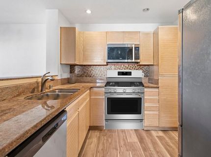 7063 Dublin Meadows St #e, Unit E, Dublin, CA 94568 Photo