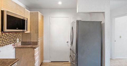 7063 Dublin Meadows St #e, Unit E, Dublin, CA 94568 Photo