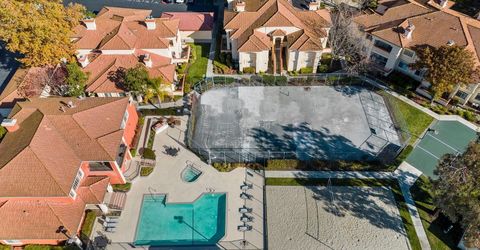 7063 Dublin Meadows St #e, Unit E, Dublin, CA 94568 Photo